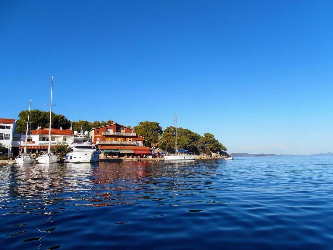 Romantic Boxavia Божава Экстерьер фото